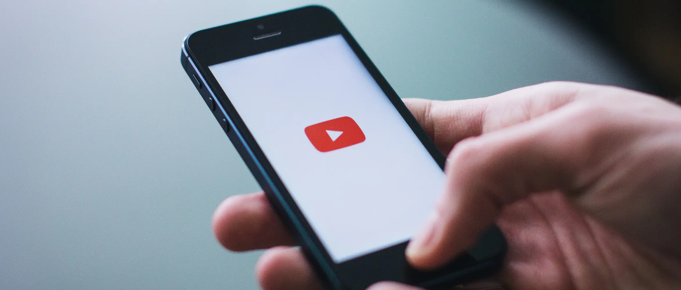 YouTube Channels for Learning French featured image